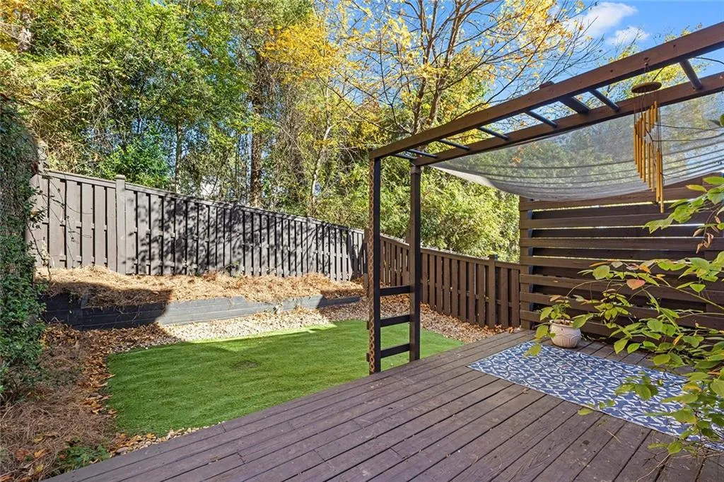 Atlanta, Georgia 30324, 5 Bedrooms Bedrooms, ,4 BathroomsBathrooms,Residential,For Sale,7680907