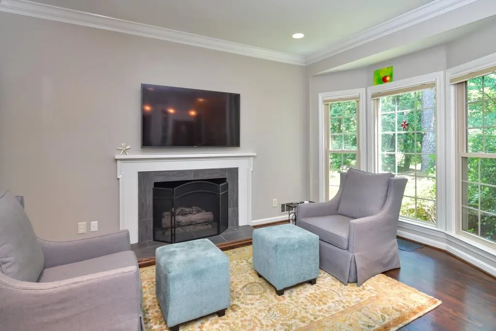 275 Cameron Ridge Drive, Sandy Springs, Georgia 30328, 5 Bedrooms Bedrooms, ,4 BathroomsBathrooms,Residential,Sold,275 Cameron Ridge Drive,6556054