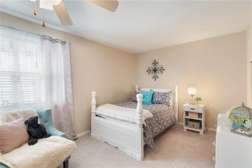 6900 Roswell Road Unit L4, Atlanta, Georgia 30328, 2 Bedrooms Bedrooms, ,2 BathroomsBathrooms,Residential,Sold,6900 Roswell Road Unit L4,6799970