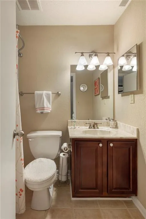 6900 Roswell Road Unit L4, Atlanta, Georgia 30328, 2 Bedrooms Bedrooms, ,2 BathroomsBathrooms,Residential,Sold,6900 Roswell Road Unit L4,6799970