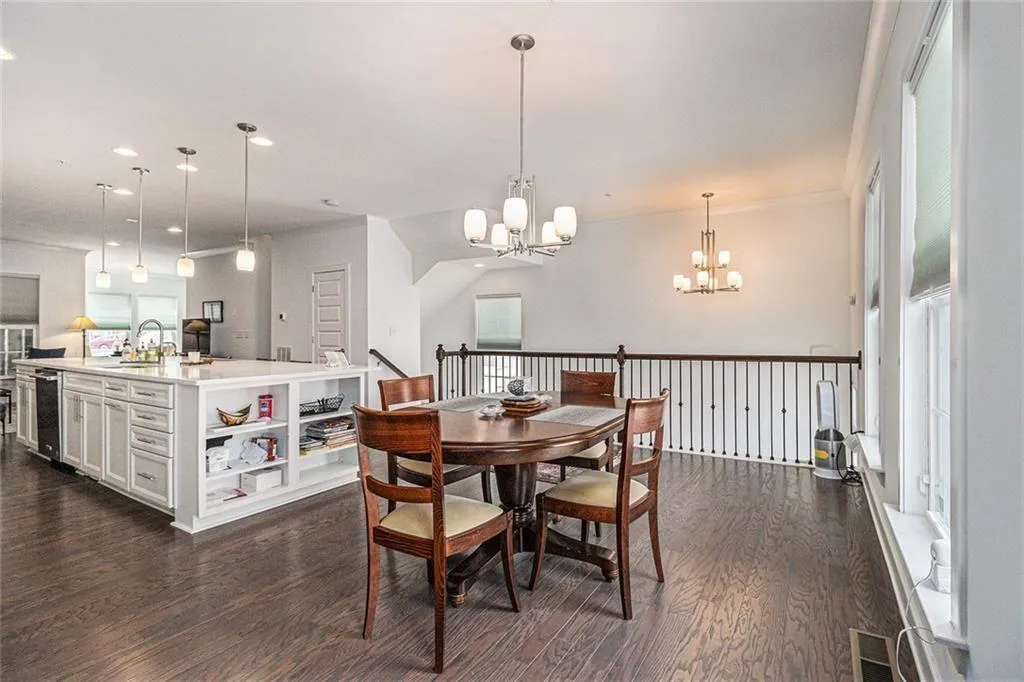 886 Stone Crest Road Ne, Atlanta, Georgia 30324, 4 Bedrooms Bedrooms, ,3 BathroomsBathrooms,Residential,For Sale,886 Stone Crest Road Ne,7629820