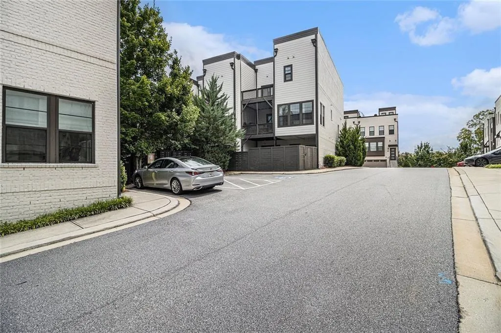 886 Stone Crest Road Ne, Atlanta, Georgia 30324, 4 Bedrooms Bedrooms, ,3 BathroomsBathrooms,Residential,For Sale,886 Stone Crest Road Ne,7629820