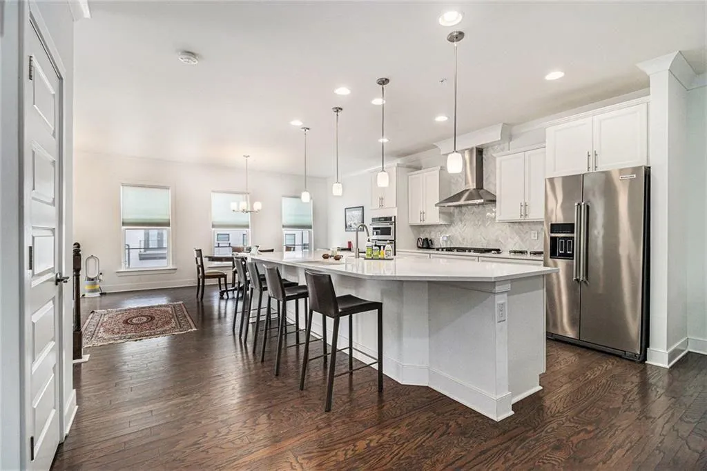 886 Stone Crest Road Ne, Atlanta, Georgia 30324, 4 Bedrooms Bedrooms, ,3 BathroomsBathrooms,Residential,For Sale,886 Stone Crest Road Ne,7629820