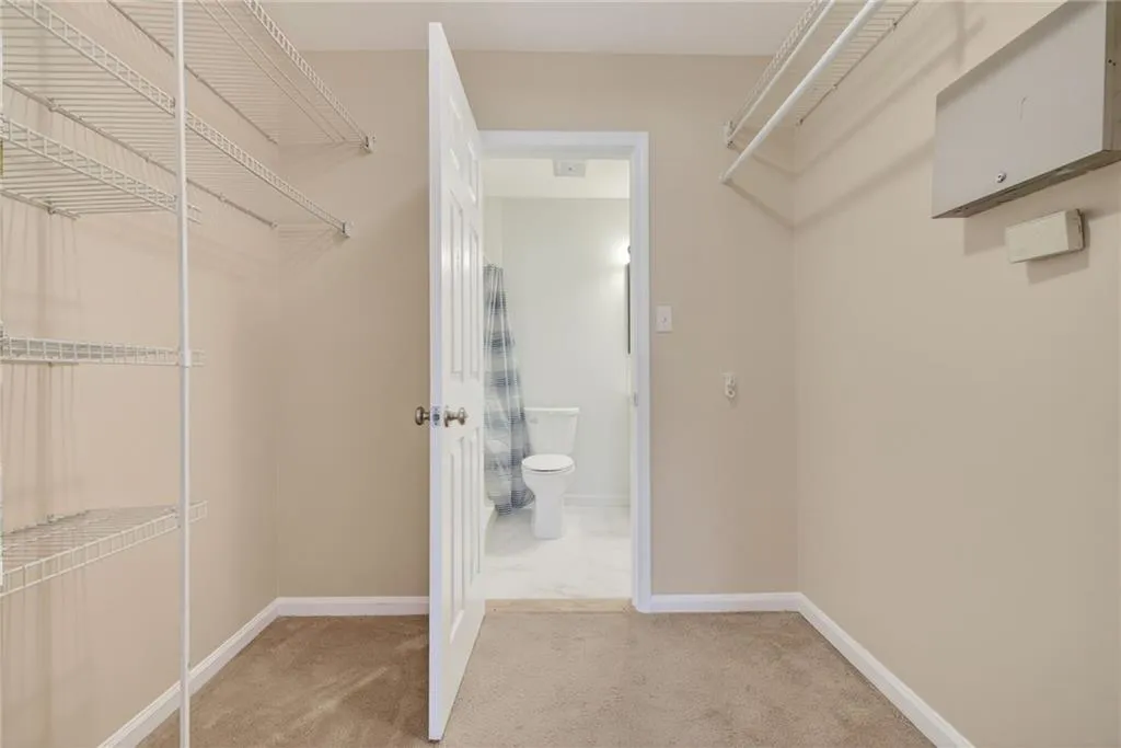 5400 Roswell Road Unit G3, Atlanta, Georgia 30342, 1 Bedroom Bedrooms, ,1 BathroomBathrooms,Residential,For Sale,5400 Roswell Road Unit G3,7721057