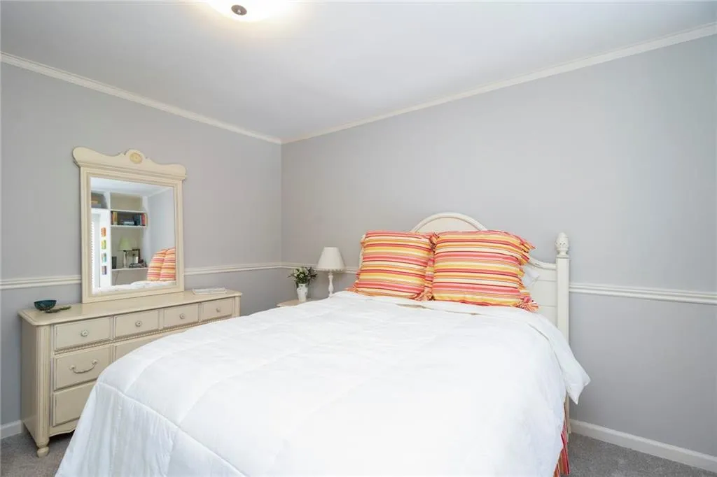 66 Forrest Place, Atlanta, Georgia 30328, 3 Bedrooms Bedrooms, ,3 BathroomsBathrooms,Residential,Sold,66 Forrest Place,6744449