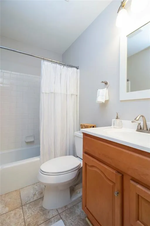 66 Forrest Place, Atlanta, Georgia 30328, 3 Bedrooms Bedrooms, ,3 BathroomsBathrooms,Residential,Sold,66 Forrest Place,6744449