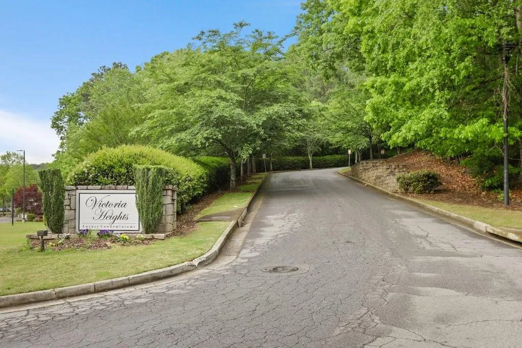 1306 Santa Fe Parkway, Sandy Springs, Georgia 30350, 1 Bedroom Bedrooms, ,1 BathroomBathrooms,Residential,Sold,1306 Santa Fe Parkway,7209330