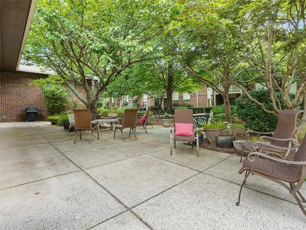 475 Mount Vernon Highway Ne Unit A208, Atlanta, Georgia 30328, 2 Bedrooms Bedrooms, ,2 BathroomsBathrooms,Residential,Sold,475 Mount Vernon Highway Ne Unit A208,7145605