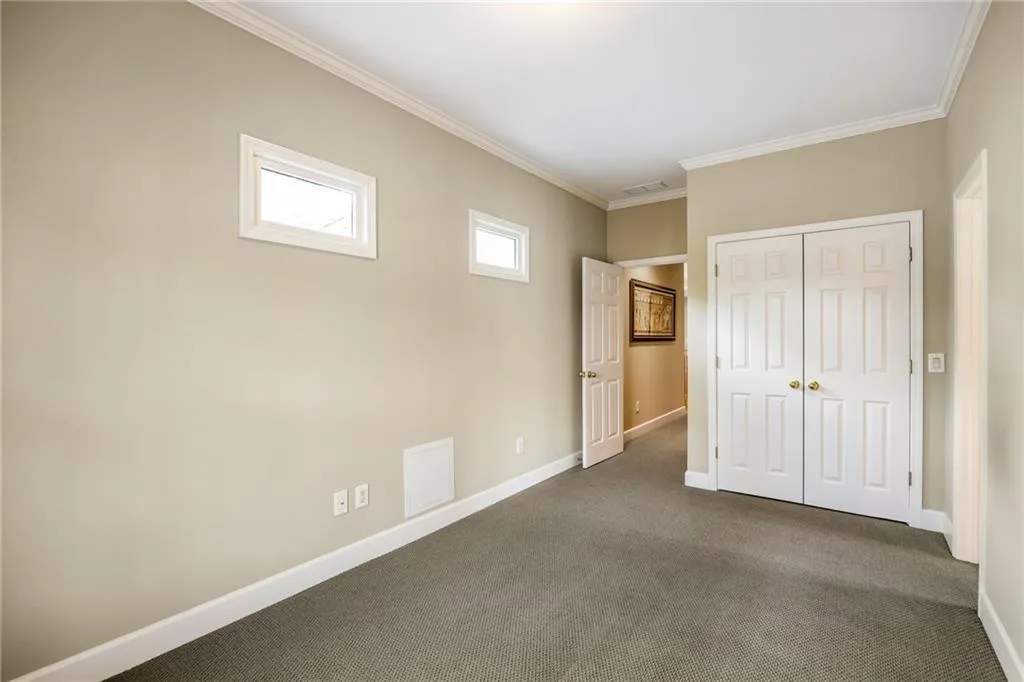 4550 Crestwicke Pointe Ne, Atlanta, Georgia 30319, 5 Bedrooms Bedrooms, ,3 BathroomsBathrooms,Residential,Sold,4550 Crestwicke Pointe Ne,7564036