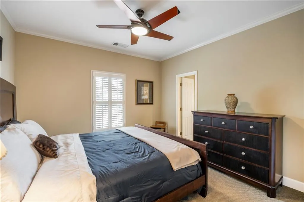 4550 Crestwicke Pointe Ne, Atlanta, Georgia 30319, 5 Bedrooms Bedrooms, ,3 BathroomsBathrooms,Residential,Sold,4550 Crestwicke Pointe Ne,7564036