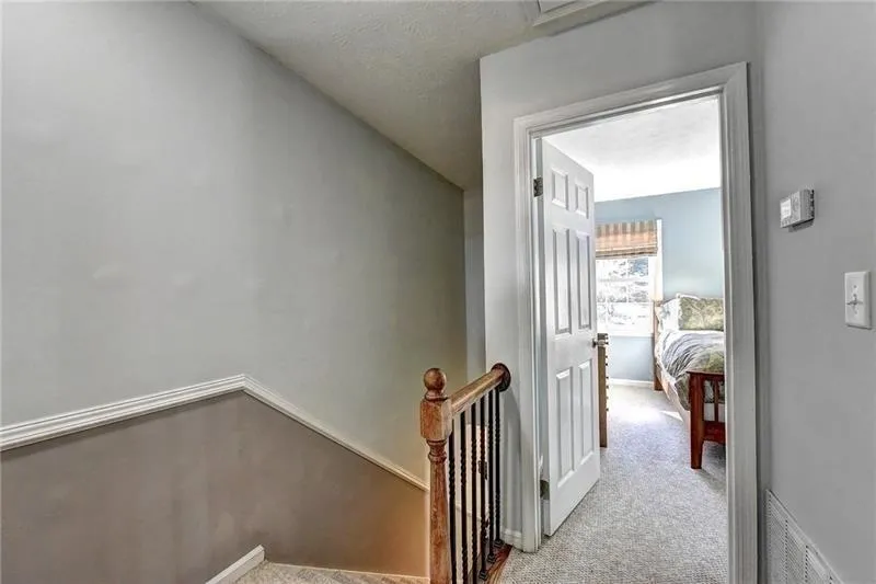 6700 Roswell Road Unit 33b, Atlanta, Georgia 30328, 2 Bedrooms Bedrooms, ,1 BathroomBathrooms,Residential,Sold,6700 Roswell Road Unit 33b,6117381