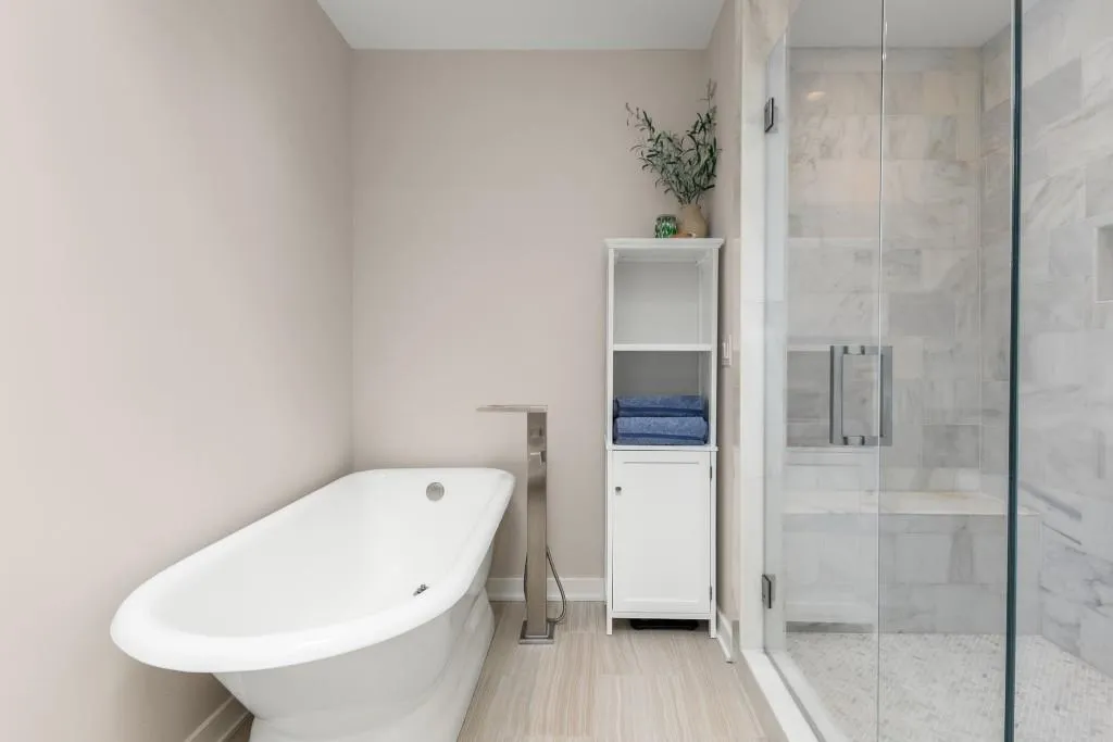 472 Carolwood Lane, Atlanta, Georgia 30342, 3 Bedrooms Bedrooms, ,3 BathroomsBathrooms,Residential,Sold,472 Carolwood Lane,7513714