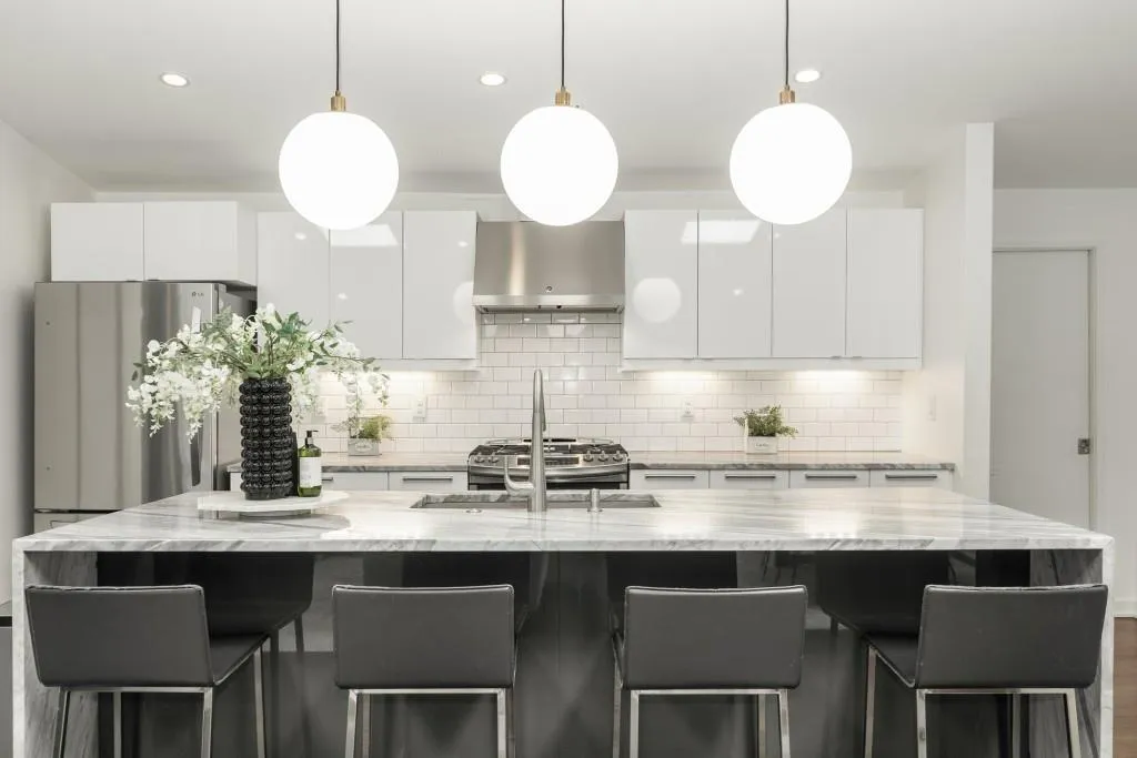 472 Carolwood Lane, Atlanta, Georgia 30342, 3 Bedrooms Bedrooms, ,3 BathroomsBathrooms,Residential,Sold,472 Carolwood Lane,7513714