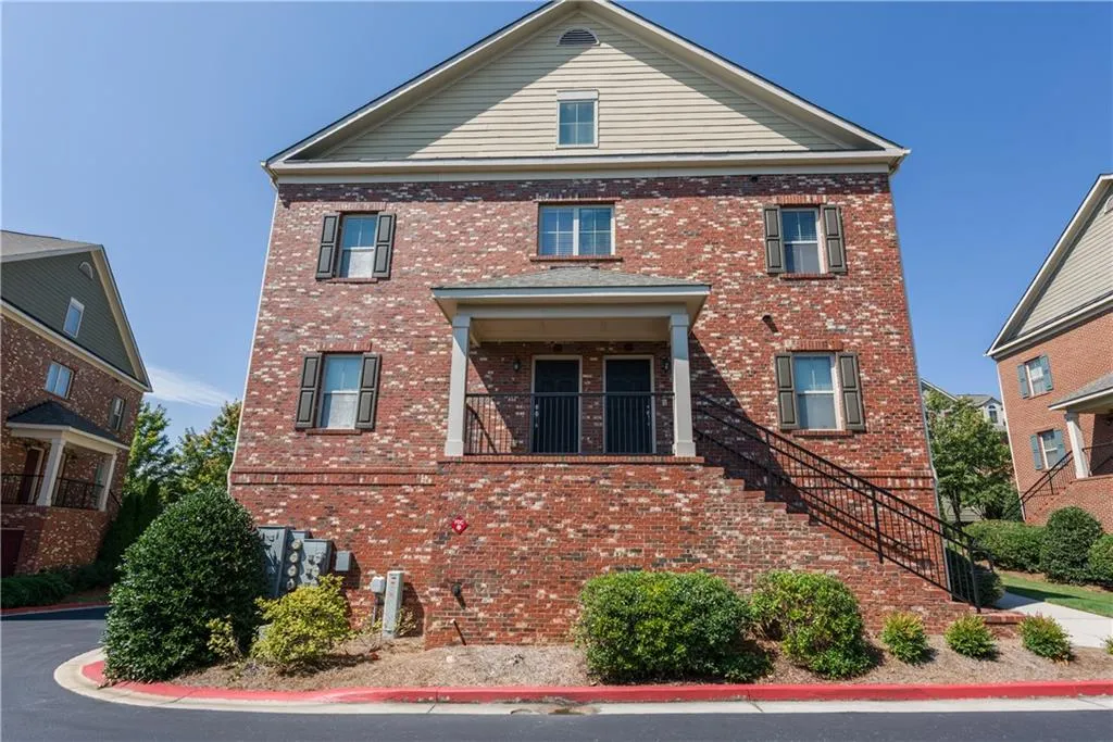 220 Le Gran View, Atlanta, Georgia 30328, 2 Bedrooms Bedrooms, ,2 BathroomsBathrooms,Residential,Sold,220 Le Gran View,5762495