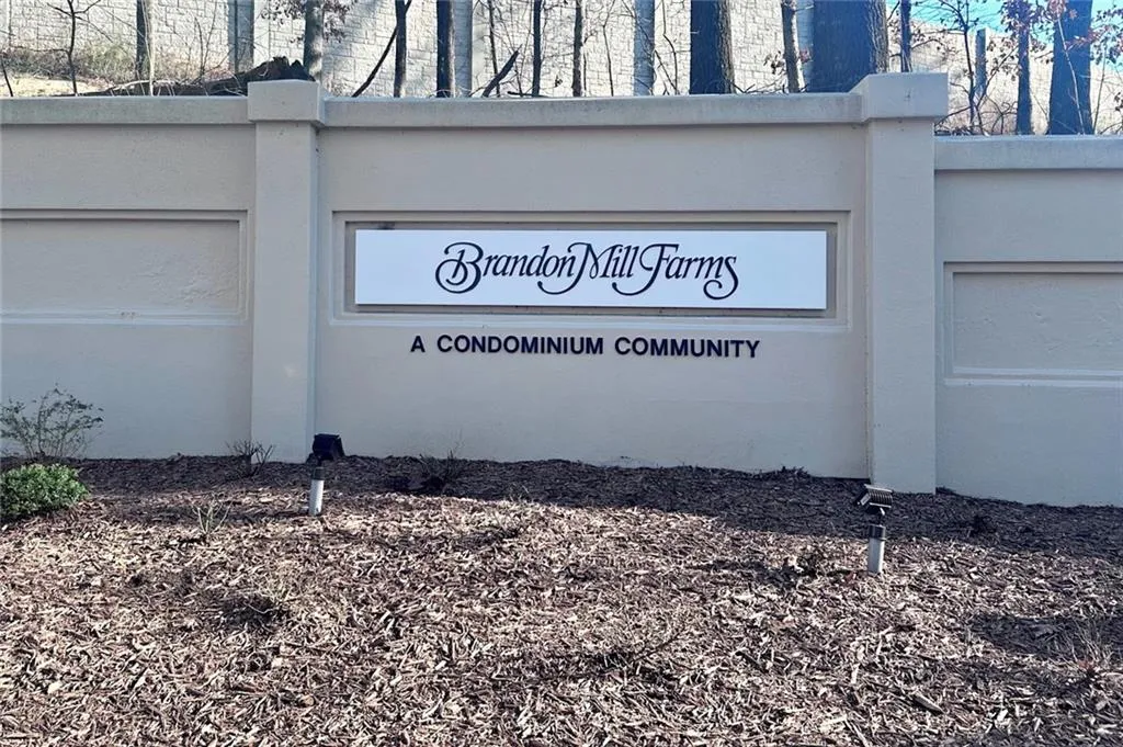 1510 Huntingdon Chase, Sandy Springs, Georgia 30350, 1 Bedroom Bedrooms, ,1 BathroomBathrooms,Residential,Sold,1510 Huntingdon Chase,7333248