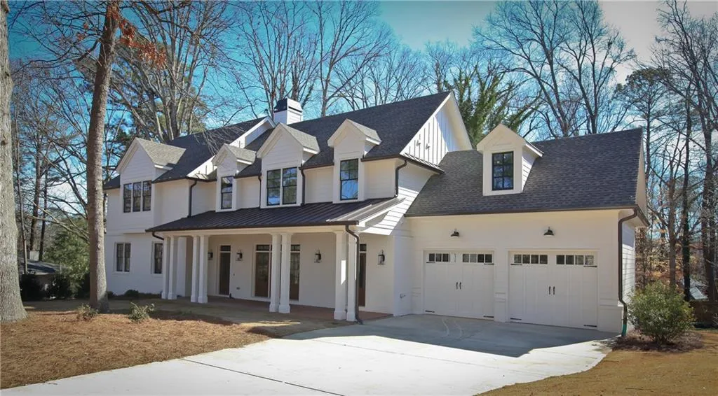 1463 Hearst Drive Ne, Brookhaven, Georgia 30319, 5 Bedrooms Bedrooms, ,4 BathroomsBathrooms,Residential,Sold,1463 Hearst Drive Ne,5987995