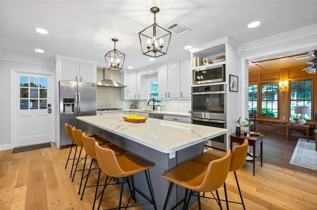 4720 Huntley Drive, Sandy Springs, Georgia 30342, 5 Bedrooms Bedrooms, ,4 BathroomsBathrooms,Residential,Sold,4720 Huntley Drive,7077673