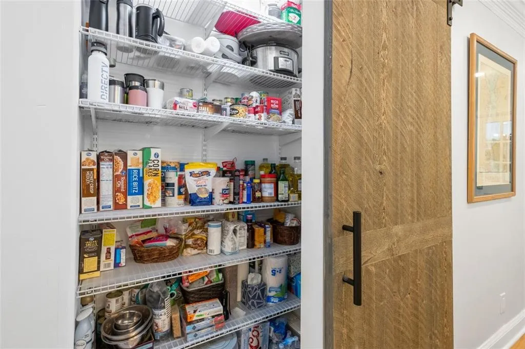 4720 Huntley Drive, Sandy Springs, Georgia 30342, 5 Bedrooms Bedrooms, ,4 BathroomsBathrooms,Residential,Sold,4720 Huntley Drive,7077673