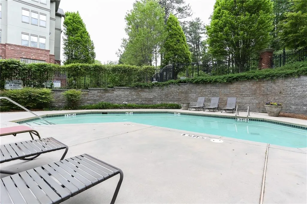 5559 Glenridge Drive Unit 1204, Atlanta, Georgia 30342, 1 Bedroom Bedrooms, ,1 BathroomBathrooms,Residential,Sold,5559 Glenridge Drive Unit 1204,6540334