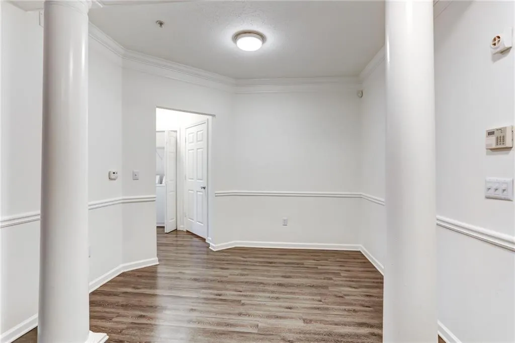 5559 Glenridge Drive Unit 1204, Atlanta, Georgia 30342, 1 Bedroom Bedrooms, ,1 BathroomBathrooms,Residential,Sold,5559 Glenridge Drive Unit 1204,6540334