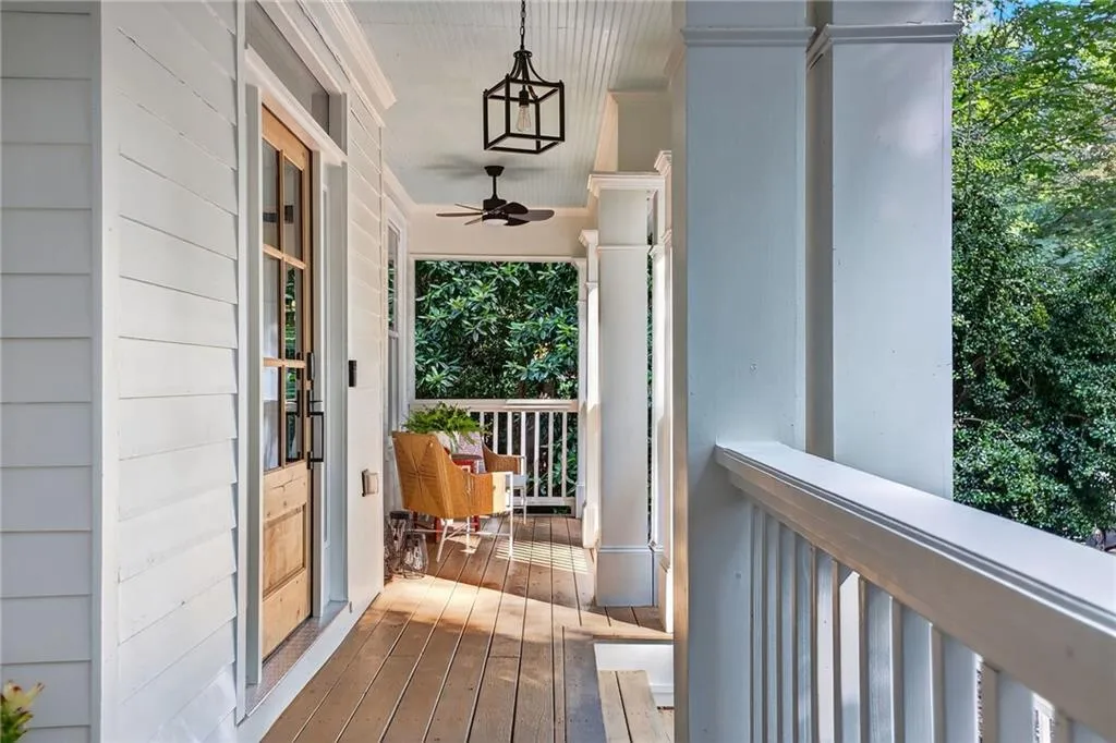 298 Tall Oaks Drive, Atlanta, Georgia 30342, 5 Bedrooms Bedrooms, ,3 BathroomsBathrooms,Residential,For Sale,298 Tall Oaks Drive,7629345