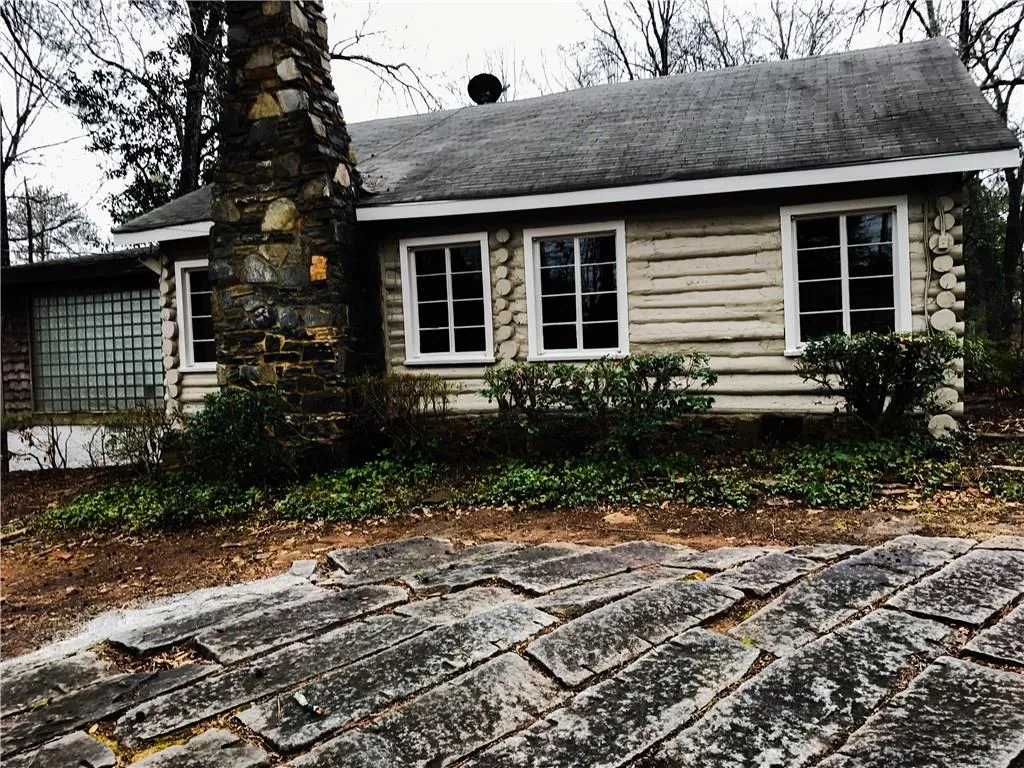 3685 Spalding Drive Ne, Sandy Springs, Georgia 30350, 4 Bedrooms Bedrooms, ,3 BathroomsBathrooms,Residential,Sold,3685 Spalding Drive Ne,5803634