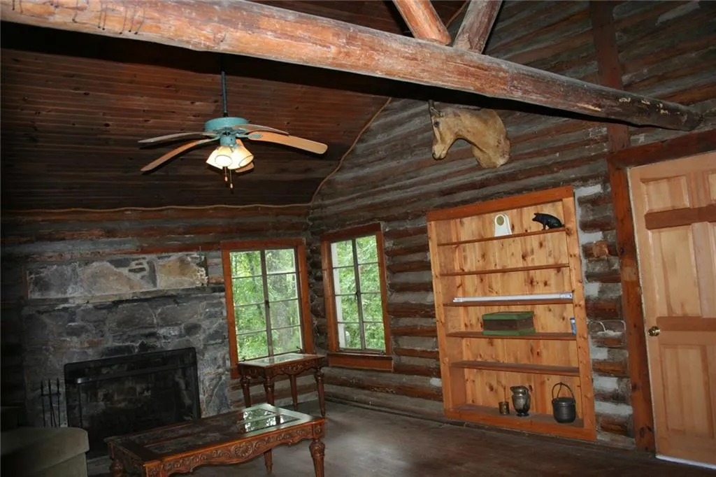 3685 Spalding Drive Ne, Sandy Springs, Georgia 30350, 4 Bedrooms Bedrooms, ,3 BathroomsBathrooms,Residential,Sold,3685 Spalding Drive Ne,5803634