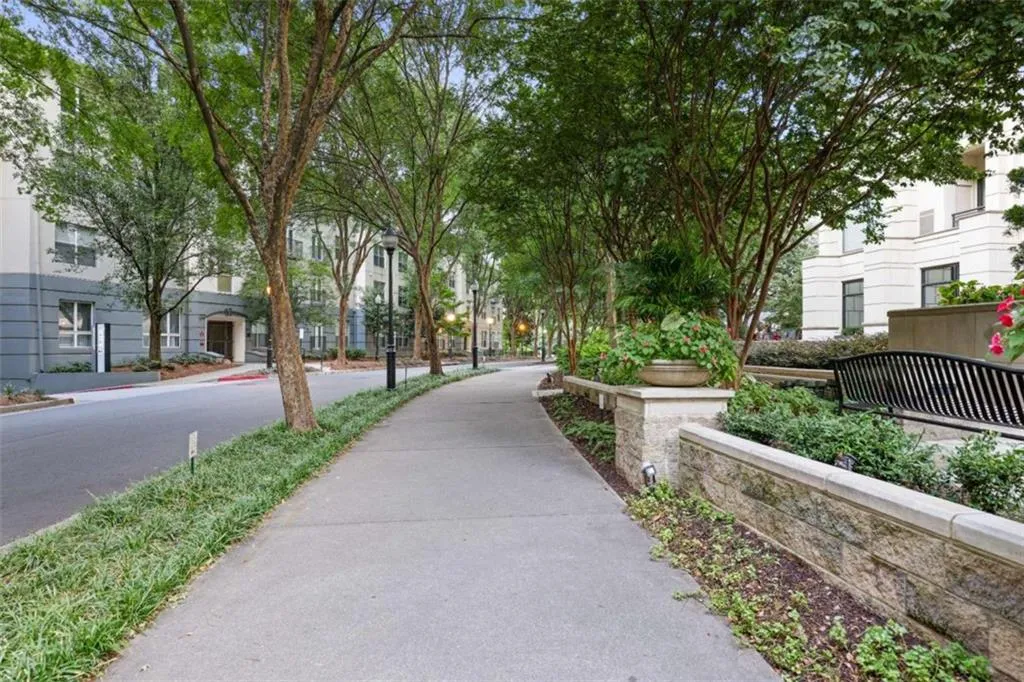 3445 Stratford Road Unit 3102, Atlanta, Georgia 30326, 1 Bedroom Bedrooms, ,1 BathroomBathrooms,Residential,For Sale,3445 Stratford Road Unit 3102,7594705
