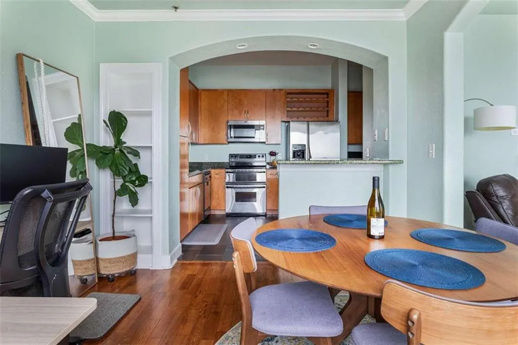 3445 Stratford Road Unit 3102, Atlanta, Georgia 30326, 1 Bedroom Bedrooms, ,1 BathroomBathrooms,Residential,For Sale,3445 Stratford Road Unit 3102,7594705