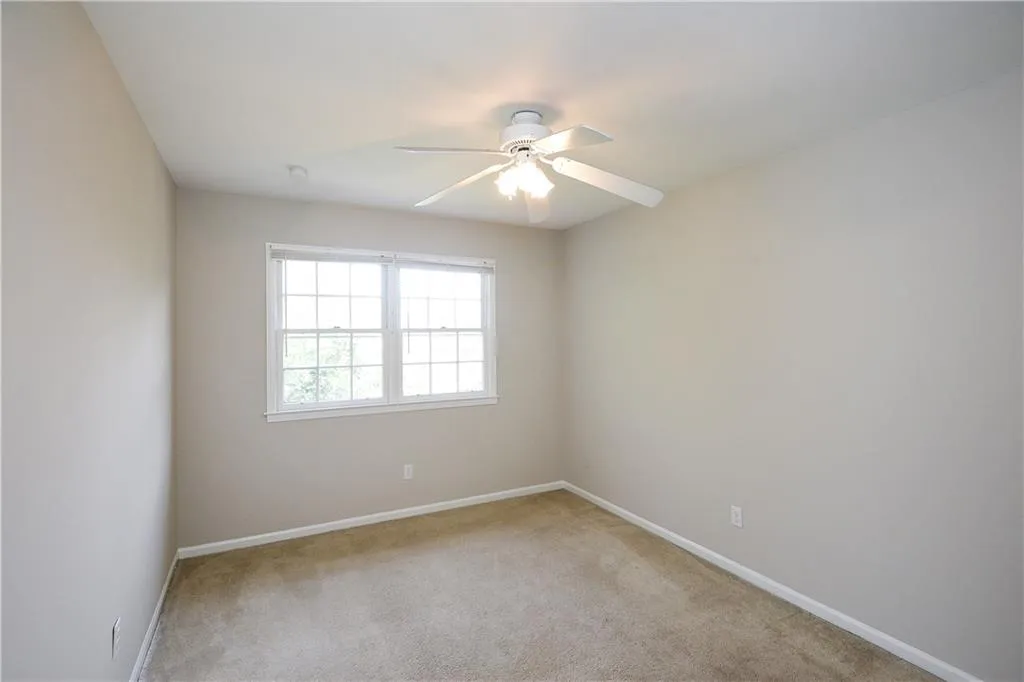 6520 Roswell Road Unit 28, Atlanta, Georgia 30328, 3 Bedrooms Bedrooms, ,2 BathroomsBathrooms,Residential,Sold,6520 Roswell Road Unit 28,5730757