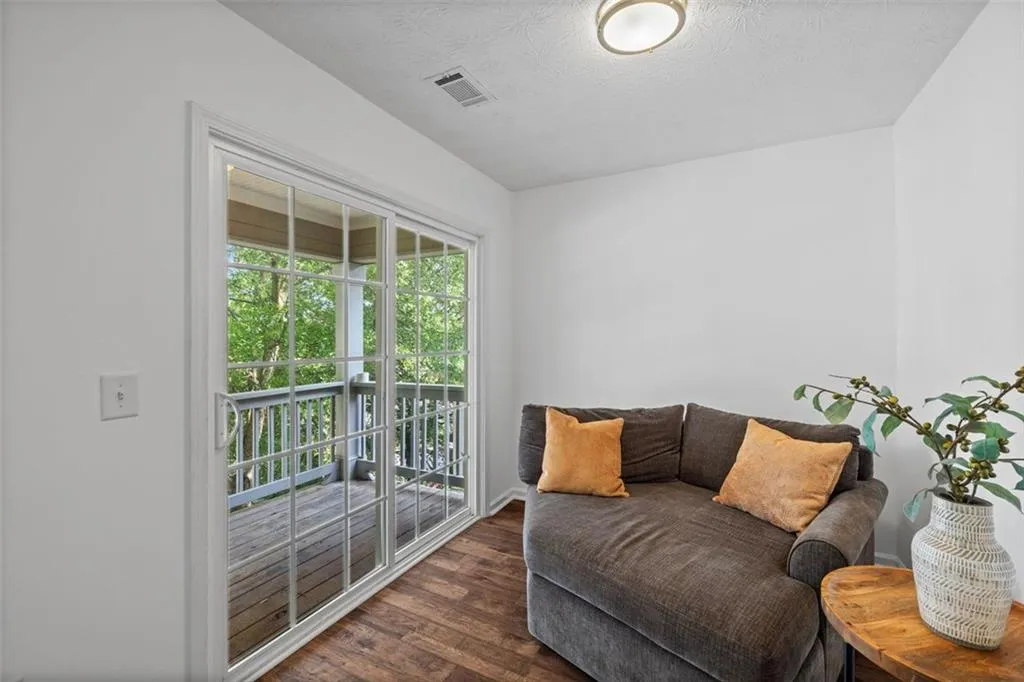 944 Herndon Street Nw, Atlanta, Georgia 30318, 3 Bedrooms Bedrooms, 0 ,3 BathroomsBathrooms,Residential,For Sale,944 Herndon Street Nw,7593629