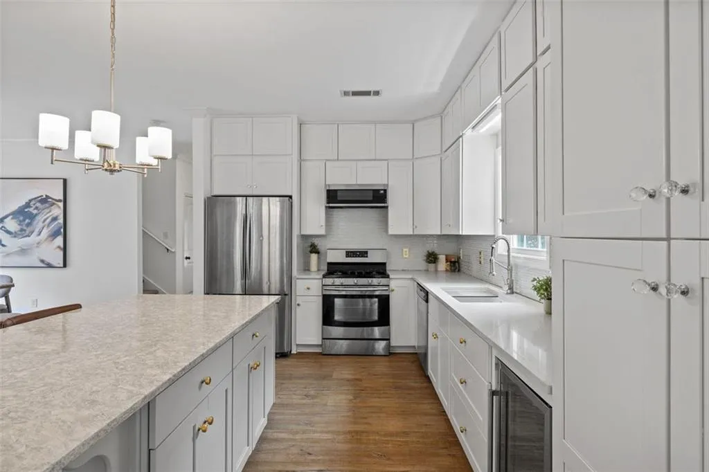 944 Herndon Street Nw, Atlanta, Georgia 30318, 3 Bedrooms Bedrooms, 0 ,3 BathroomsBathrooms,Residential,For Sale,944 Herndon Street Nw,7593629