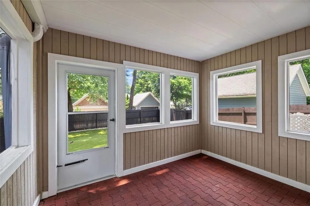 944 Herndon Street Nw, Atlanta, Georgia 30318, 3 Bedrooms Bedrooms, 0 ,3 BathroomsBathrooms,Residential,For Sale,944 Herndon Street Nw,7593629