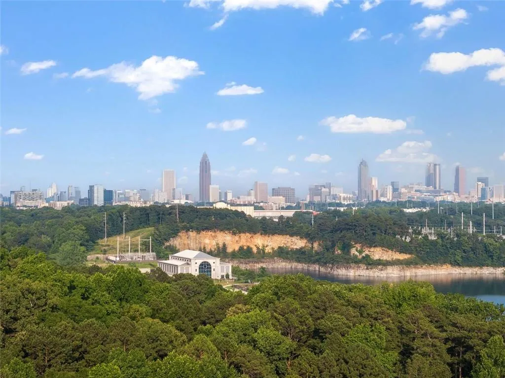 944 Herndon Street Nw, Atlanta, Georgia 30318, 3 Bedrooms Bedrooms, 0 ,3 BathroomsBathrooms,Residential,For Sale,944 Herndon Street Nw,7593629