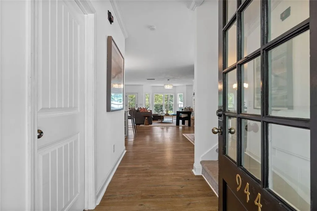 944 Herndon Street Nw, Atlanta, Georgia 30318, 3 Bedrooms Bedrooms, 0 ,3 BathroomsBathrooms,Residential,For Sale,944 Herndon Street Nw,7593629