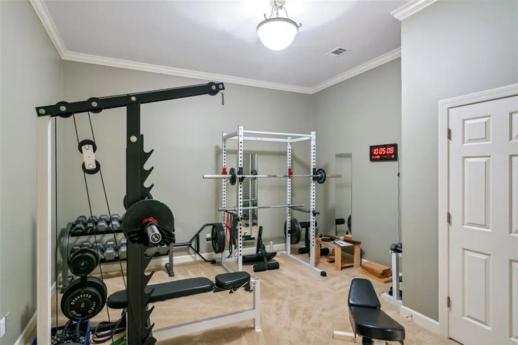 2905 Coles Way, Sandy Springs, Georgia 30350, 6 Bedrooms Bedrooms, ,4 BathroomsBathrooms,Residential,Sold,2905 Coles Way,7164245