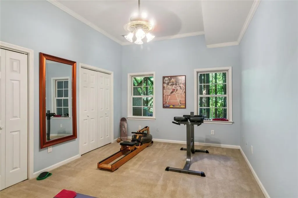2905 Coles Way, Sandy Springs, Georgia 30350, 6 Bedrooms Bedrooms, ,4 BathroomsBathrooms,Residential,Sold,2905 Coles Way,7164245