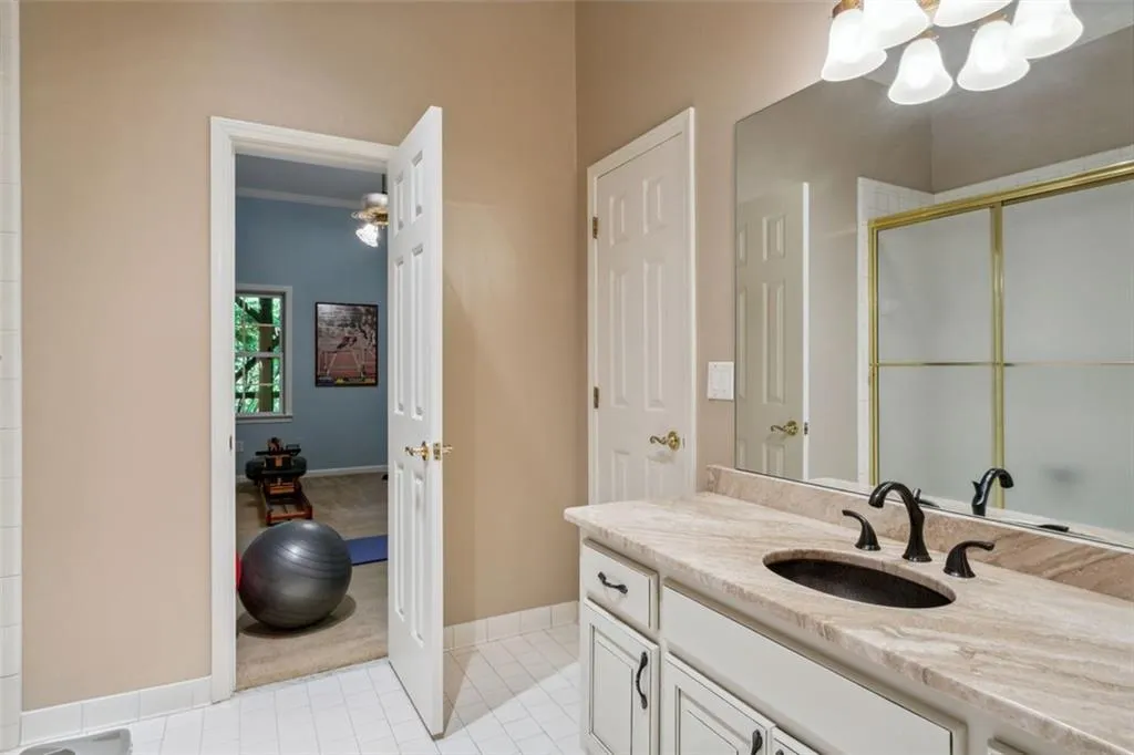 2905 Coles Way, Sandy Springs, Georgia 30350, 6 Bedrooms Bedrooms, ,4 BathroomsBathrooms,Residential,Sold,2905 Coles Way,7164245