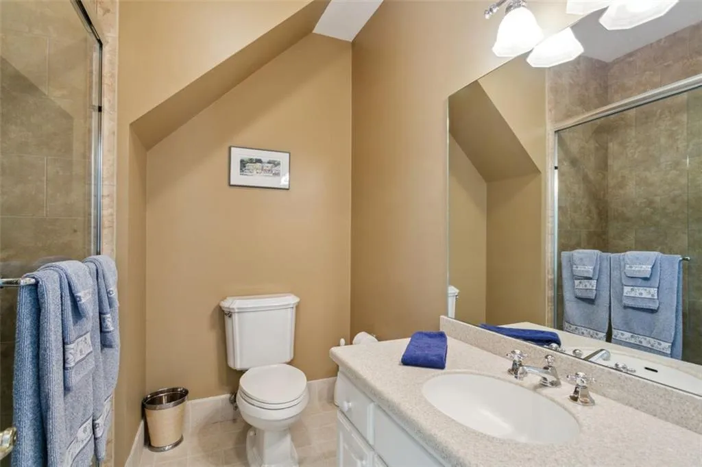 2905 Coles Way, Sandy Springs, Georgia 30350, 6 Bedrooms Bedrooms, ,4 BathroomsBathrooms,Residential,Sold,2905 Coles Way,7164245