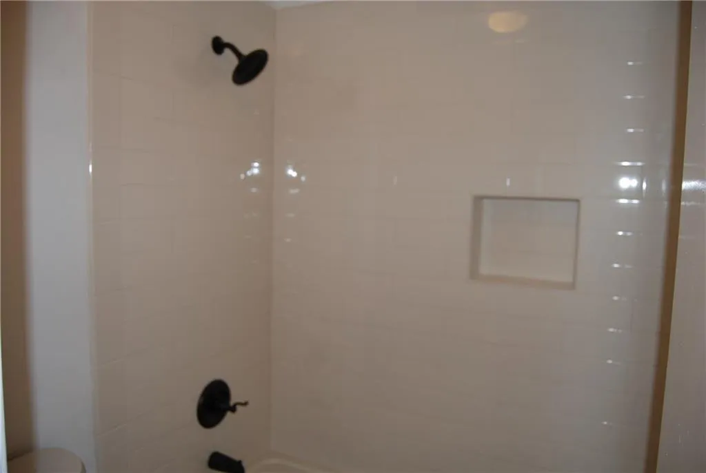 1409 Vicksburg Place, Sandy Springs, Georgia 30350, 2 Bedrooms Bedrooms, ,2 BathroomsBathrooms,Residential,Sold,1409 Vicksburg Place,5879819