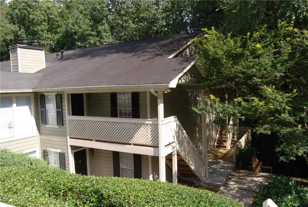 1409 Vicksburg Place, Sandy Springs, Georgia 30350, 2 Bedrooms Bedrooms, ,2 BathroomsBathrooms,Residential,Sold,1409 Vicksburg Place,5879819