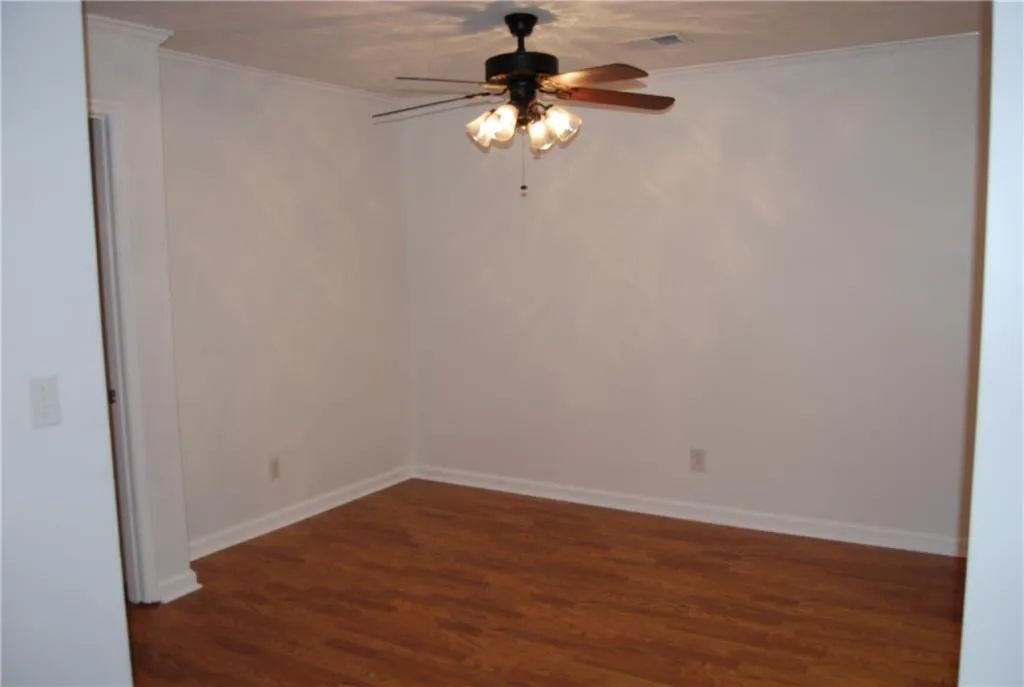 1409 Vicksburg Place, Sandy Springs, Georgia 30350, 2 Bedrooms Bedrooms, ,2 BathroomsBathrooms,Residential,Sold,1409 Vicksburg Place,5879819