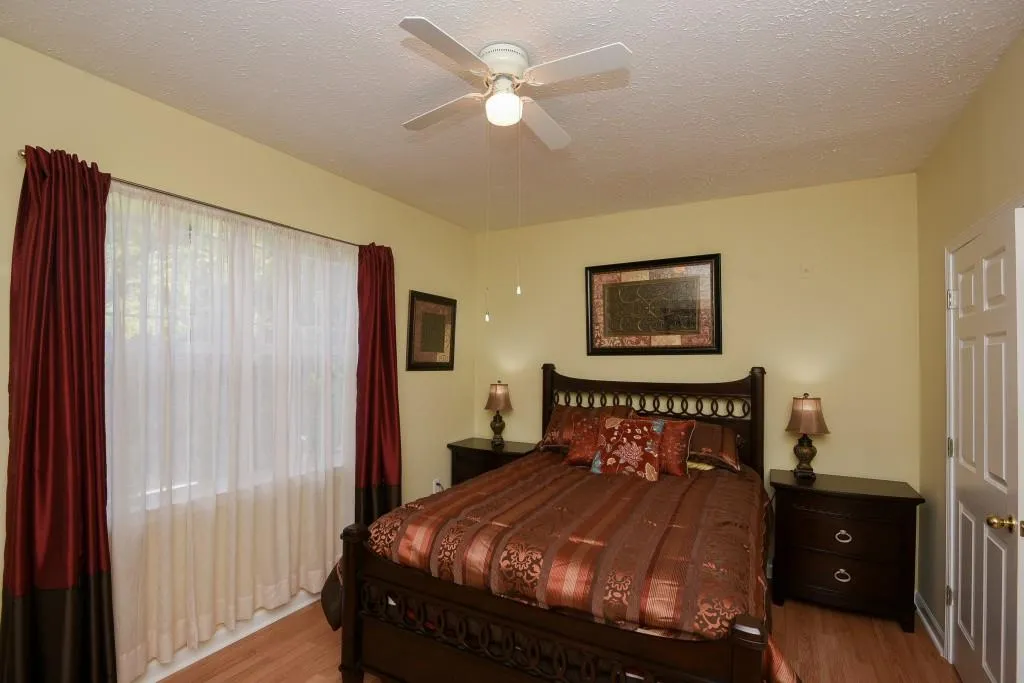 5559 Glenridge Drive Unit 2203, Atlanta, Georgia 30342, 2 Bedrooms Bedrooms, ,2 BathroomsBathrooms,Residential,Sold,5559 Glenridge Drive Unit 2203,5749973