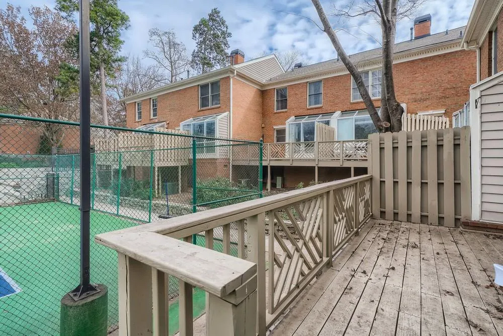 97 Mount Vernon Circle, Sandy Springs, Georgia 30338, 2 Bedrooms Bedrooms, ,2 BathroomsBathrooms,Residential,Sold,97 Mount Vernon Circle,6990742