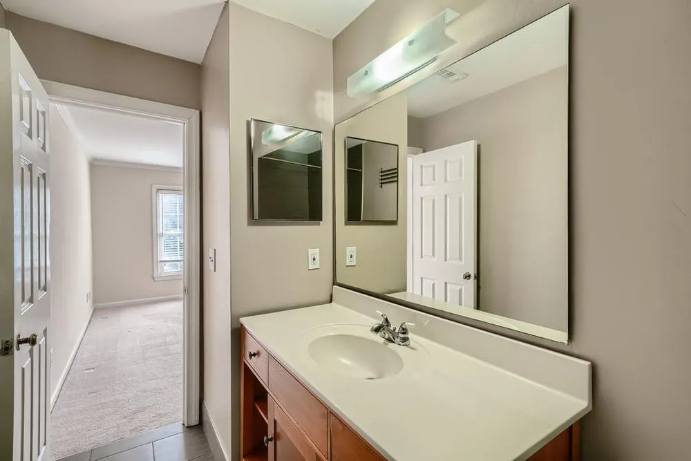 97 Mount Vernon Circle, Sandy Springs, Georgia 30338, 2 Bedrooms Bedrooms, ,2 BathroomsBathrooms,Residential,Sold,97 Mount Vernon Circle,6990742