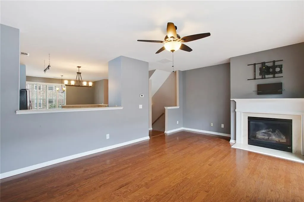 3848 Chattahoochee Summit Drive Se Unit 31, Atlanta, Georgia 30339, 3 Bedrooms Bedrooms, ,2 BathroomsBathrooms,Residential,Sold,3848 Chattahoochee Summit Drive Se Unit 31,5902792