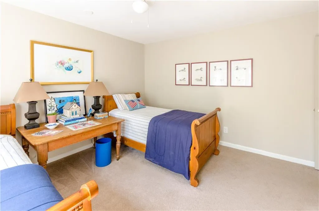 5425 Glenridge Drive Unit 28, Sandy Springs, Georgia 30342, 4 Bedrooms Bedrooms, ,4 BathroomsBathrooms,Residential,Sold,5425 Glenridge Drive Unit 28,5729459