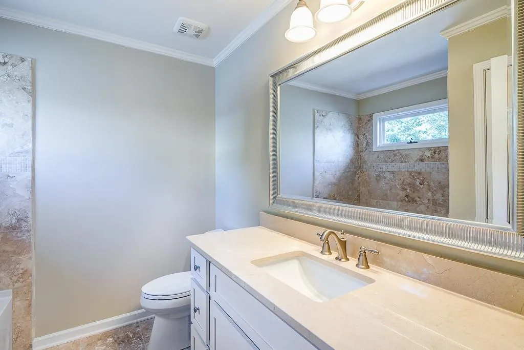 425 Breakwater Ridge, Atlanta, Georgia 30328, 6 Bedrooms Bedrooms, ,5 BathroomsBathrooms,Residential,Sold,425 Breakwater Ridge,5756930