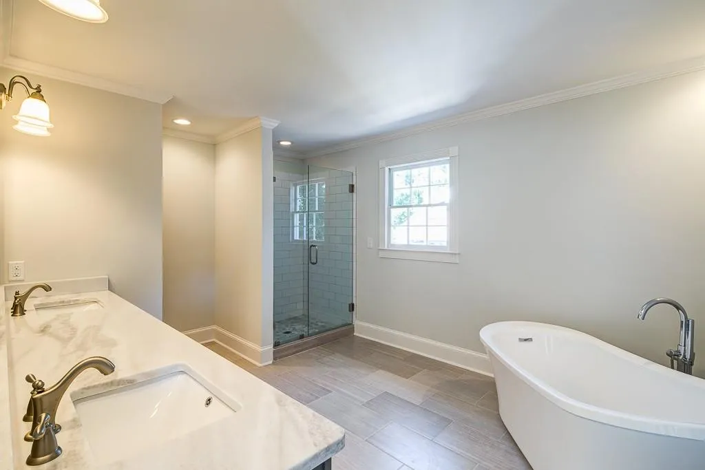 425 Breakwater Ridge, Atlanta, Georgia 30328, 6 Bedrooms Bedrooms, ,5 BathroomsBathrooms,Residential,Sold,425 Breakwater Ridge,5756930