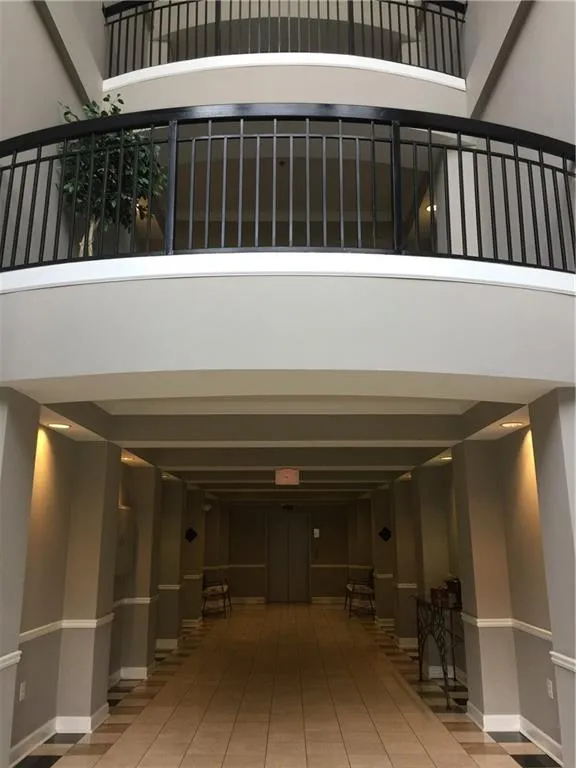 3636 Habersham Road Nw Unit 2206, Atlanta, Georgia 30305, 1 Bedroom Bedrooms, ,1 BathroomBathrooms,Residential,Sold,3636 Habersham Road Nw Unit 2206,5791322